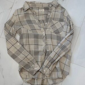 Thread & Supply Plaid Button Down Shirt - Cream and Black size small